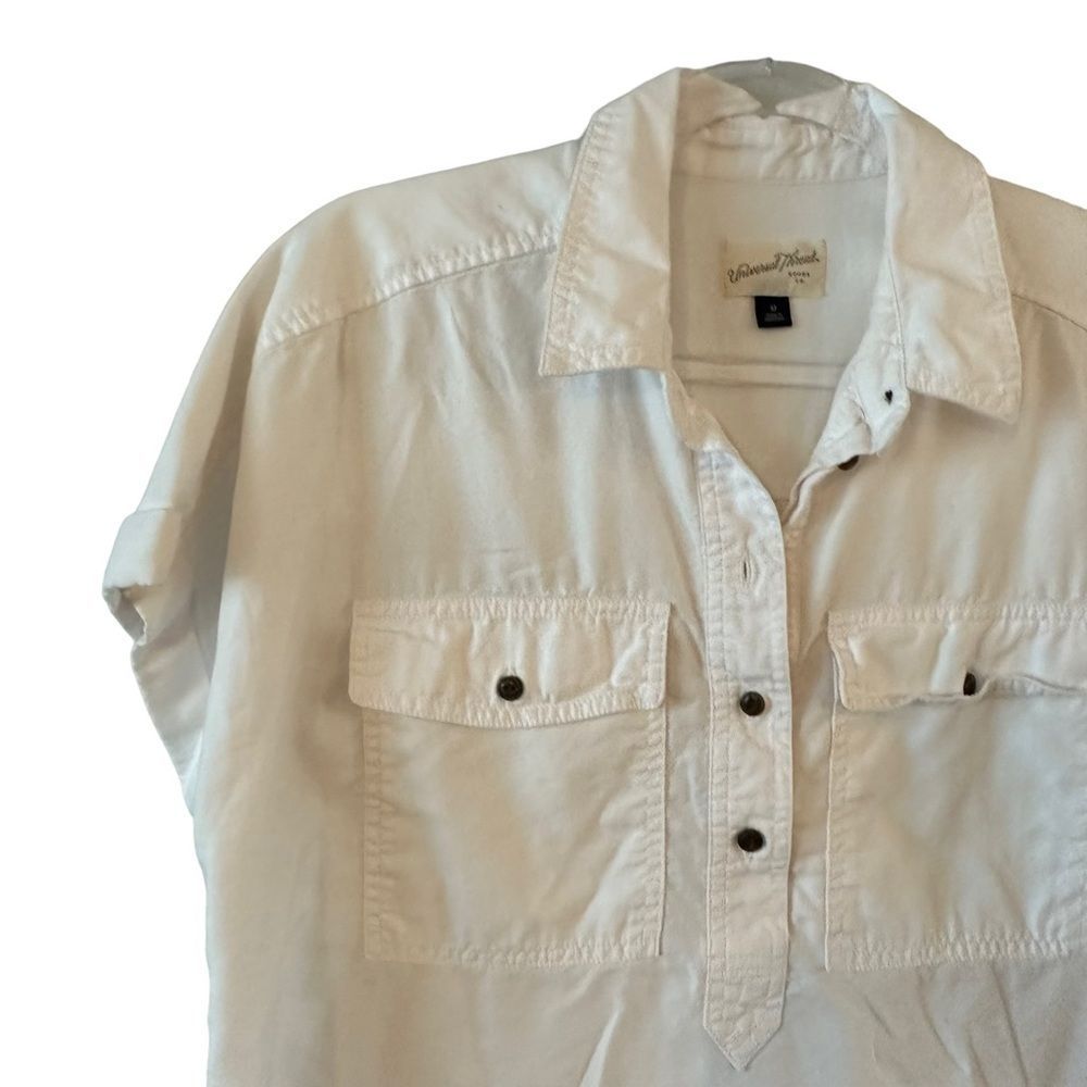 Universal Thread short sleeved white utility shirt w/collar & half buttons - Picture 5 of 14